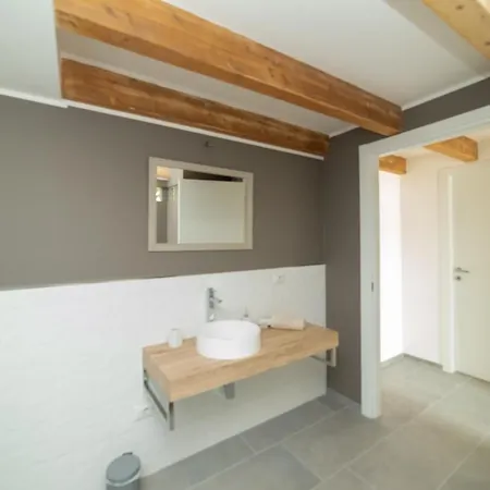 דירה La Casetta 117 קליארי